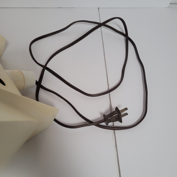 Vintage 1967 Hasboro Lite Brite - Picture 5 of 12